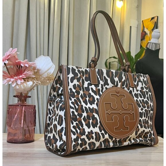 ✺✺ AUTHENTIC TORY BURCH CHETTAH ELLA TOTE  ✺✺ - Picture 5 of 10
